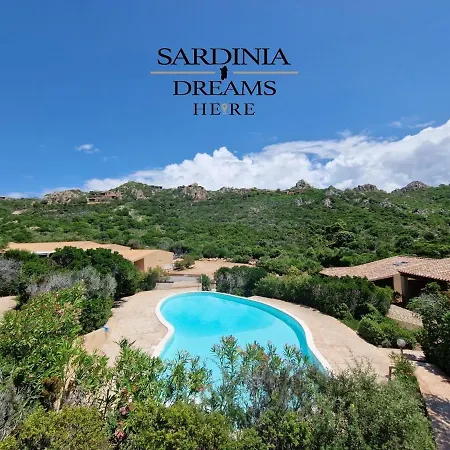 Flora With Pool And Private Parking * Costa Paradiso