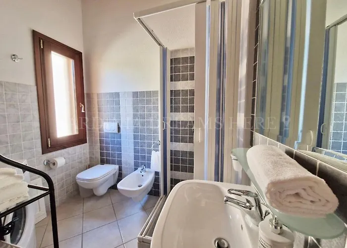 Tatil Evi Flora Con Piscina *